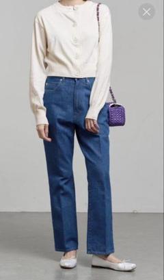 イエナラブークル　デニムフレアパンツ　タグ付 IENA LA BOUCLE（イエナラブークル）の「IENA LA BOUCLE デニム