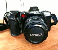 MINOLTA α 507si フィルム一眼レフカメラ ストロボ付き 縦グリ付きのMINOLTA α507si - フォト・ディレッタント