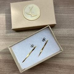 プリュイ　スピアーピアス　ゴールドのサムネイル