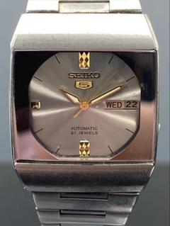 SEIKO 5 時計 シルバー
