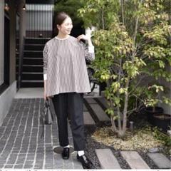 ourhome 新品　後ろギャザーのきれいめブラウス　カットソー　シャツ 後ろギャザーのきれいめブラウス – OURHOME