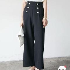 当店だけの限定モデル ルネRene 黒 サイドパールとボタン付き36 黒ニットパンツ パンツ