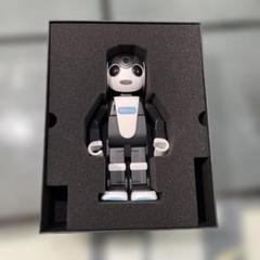 ロボホン★SHARP RoBoHoN★SR-03M-T★ ベネフィットジャパン モバイル型ロボット『RoBoHoN（ロボホン）』の弟モデルを商品化