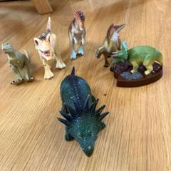 中古　恐竜フィギュア 5体セット オマケ1