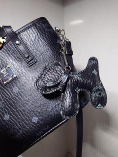 MCM エムシーエム バッグチャーム ドッグキーホルダー 犬