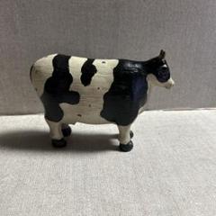 木製　牛オブジェ