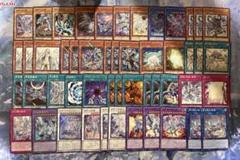 遊戯王引退  青眼デッキ付き 81-B808fAXL._UF350,350_QL80_.jpg