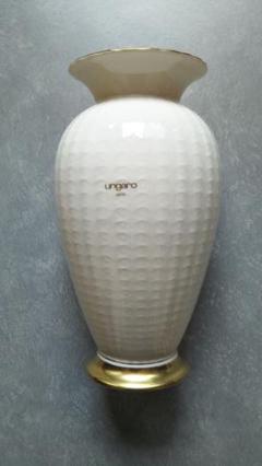 最新コレックション ２５４ ウンガロ花瓶 長い筒 綺麗なバラ 高さ24 5cm 白地に ばら映える 花瓶 News Elegantsite Gr