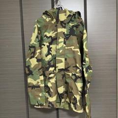 古着 迷彩柄ナイロンパーカー Lサイズ ジャケット カモフラ US