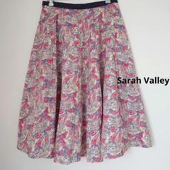 日本製✨Sarah Valley　フレアスカート　ミディ丈　花柄　総柄　М