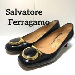 希少❤️ferragamo 22cm/4.5C エナメル 玉虫色 安心のメルカリ便 希少❤️ferragamo 22cm/4.5C エナメル 玉虫色 安心のメルカリ便