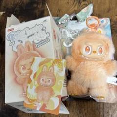 【正規品】 LABUBU ぬいぐるみペンダントBig into Energy