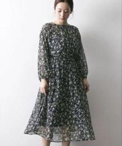 希少『高山都×DOORS』カラーフラワープリントワンピース 花柄 ボタニカル 青 URBAN RESEARCH DOORS（アーバンリサーチドアーズ）の「『高山都