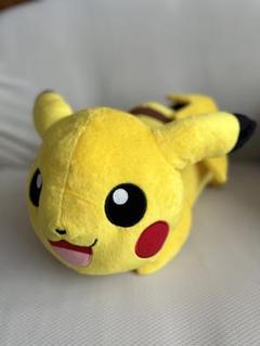 ピカチュウ　ぬいぐるみ　タカラトミー