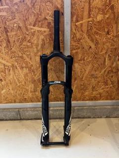 ロックショックス　ジャンク 楽天市場】ロックショックス JUDY Silver TK 27.5 Boost 120mm
