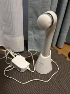 ReFaクリア美顔器 ホワイト 専用スタンド付き新品未使用 ReFa CLEAR 美顔器 ホワイト 充電スタンド付き - メルカリ