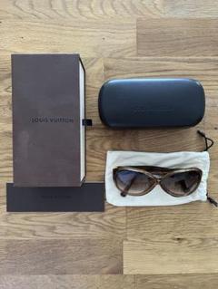 ルイヴィトン プティスプソン キャッツアイ サングラス アイウェア 付属品完備 サングラス・LV プティ スプソン・キャットアイ S00｜ルイ