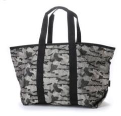 LeSportsac 迷彩柄 ボストン　カモフラ　モノトーン　グレー　黒　レア LeSportsac 迷彩柄 ボストン カモフラ モノトーン グレー 黒