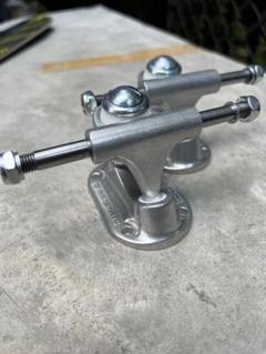 Polarizer trucks