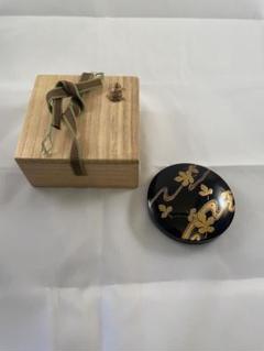 B424h「桐に竜胆唐草蒔絵 香合」黒漆塗　木地　香道具　茶道具　古桐箱付 B424h「桐に竜胆唐草蒔絵 香合」黒漆塗 木地 香道具 茶道具 古