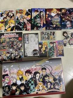 鬼滅の刃　初版全巻セット Yahoo!オークション -「鬼滅の刃 初版」(全巻セット) (漫画