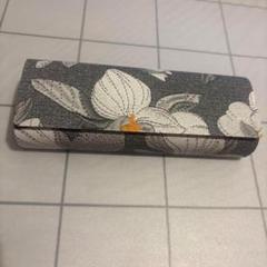 【新品】花柄メガネケース グレー系