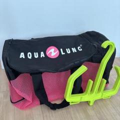 AQUA LUNG ダイビングバッグ 黒/ピンク 重器材ハンガー ダイビング機材