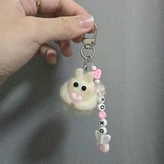 ストラップ　キーホルダー　ハンドメイド　うさぎ　ピンク　羊毛フェルト