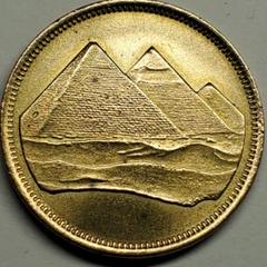 【 外国硬貨 】エジプト硬貨  1984年  ギザのピラミッド  3種セット 外国硬貨 】エジプト硬貨 1984年 ギザのピラミッド 3種セットの