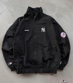 Perushu × MLB スタンドネックナイロンブルゾン ベージュ 2025年最新】Perushu mlb スタンドネックナイロンブルゾンの人気