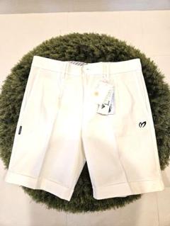 マスターバニーサイズM ホワイトショートパンツ スリムフィット