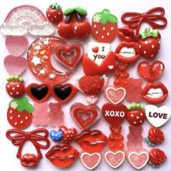 ハンドメイド♡ネイル♡デコパーツ♡レッド♡月、苺、 眼鏡、ハート、花束、くま38