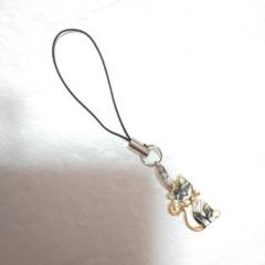 ハンドメイド】携帯ストラップ♪F15(ガラケー用猫のチャームキーホルダー子猫)