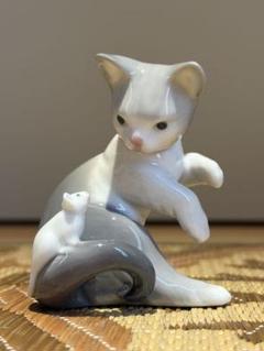 【LLADRO】驚いた仔猫ちゃん　専用箱付き LLADRO】驚いた仔猫ちゃん 専用箱付き - メルカリ