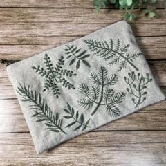 きなさかた様　刺繍　ポーチ　ハンドメイド　ピアノ　手刺繍　樋口愉美子　オーダー きなさかた様刺繍ポーチハンドメイドピアノ手刺繍樋口愉美子オーダー