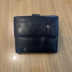 【極上美品】CHANEL シャネル【カメリア】２つ折り財布 Ｗホック ブラック CHANEL(シャネル)財布 カメリアシリーズ 2つ折り（Wホック