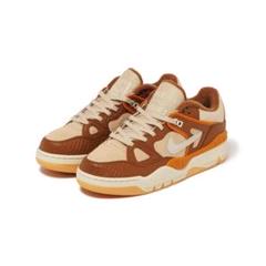 NIKE - Nike NIGO ノベルティ ワッペン NIKE NIGO ノベルティワッペン＆ピンバッジ - メルカリ