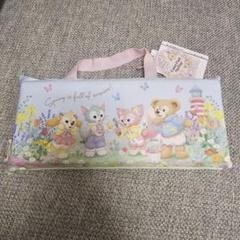 ダッフィーフレンズ ポータブルクッションのサムネイル