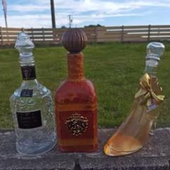 外国製　洋酒空き瓶３セット