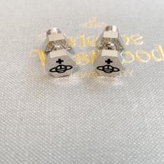 巾着付き　ヴィヴィアン ネジ ピアス Vivienne Westwood - ヴィヴィアン ネジ ピアスの通販 by 's