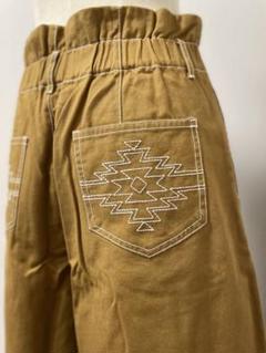 チチカカ ナバホ刺繍ポケットコットンワイドパンツ　キャメルのサムネイル