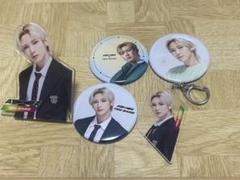 ATEEZ ホンジュン　缶バッジ　24個まとめ売り ⭐︎送料込み⭐︎ATEEZ POPUP ホンジュン ランダム缶バッチ
