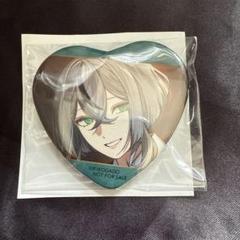 OVER REQUIEMZ オーバーレクイエムズ ハート缶バッジ モリィ