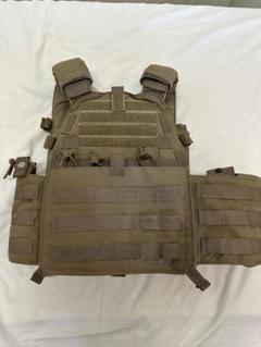 実物　LBT6094A コヨーテブラウン　付属品多数！　（最終値下げ） Amazon.co.jp: 実物 LBT LBT-6094A モジュラー プレートキャリア