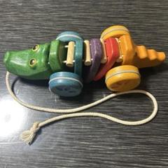 plontoys木製ワニ型引きおもちゃ
