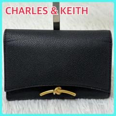 【新品未使用】CHARLES & KEITH ブラック二つ折り財布 CHARLES & KEITH トップジップ スモールウォレット 【再入荷