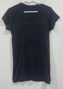 lululemon トップス　2枚組　未使用品 2025年最新】lululemon トップスの人気アイテム - メルカリ