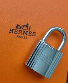 HERMES エルメス カデナ　24Kメッキ　No.100 100番　鍵付き HERMES エルメス カデナ 24Kメッキ No.100 100番 鍵付き