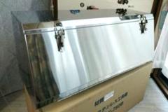 希少特注ステンレス製工具箱（仙南ボデー）改750㎜取付けステー