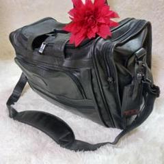 トゥミ　TUMI　ボストンバック　レザー　大容量　 9222D3